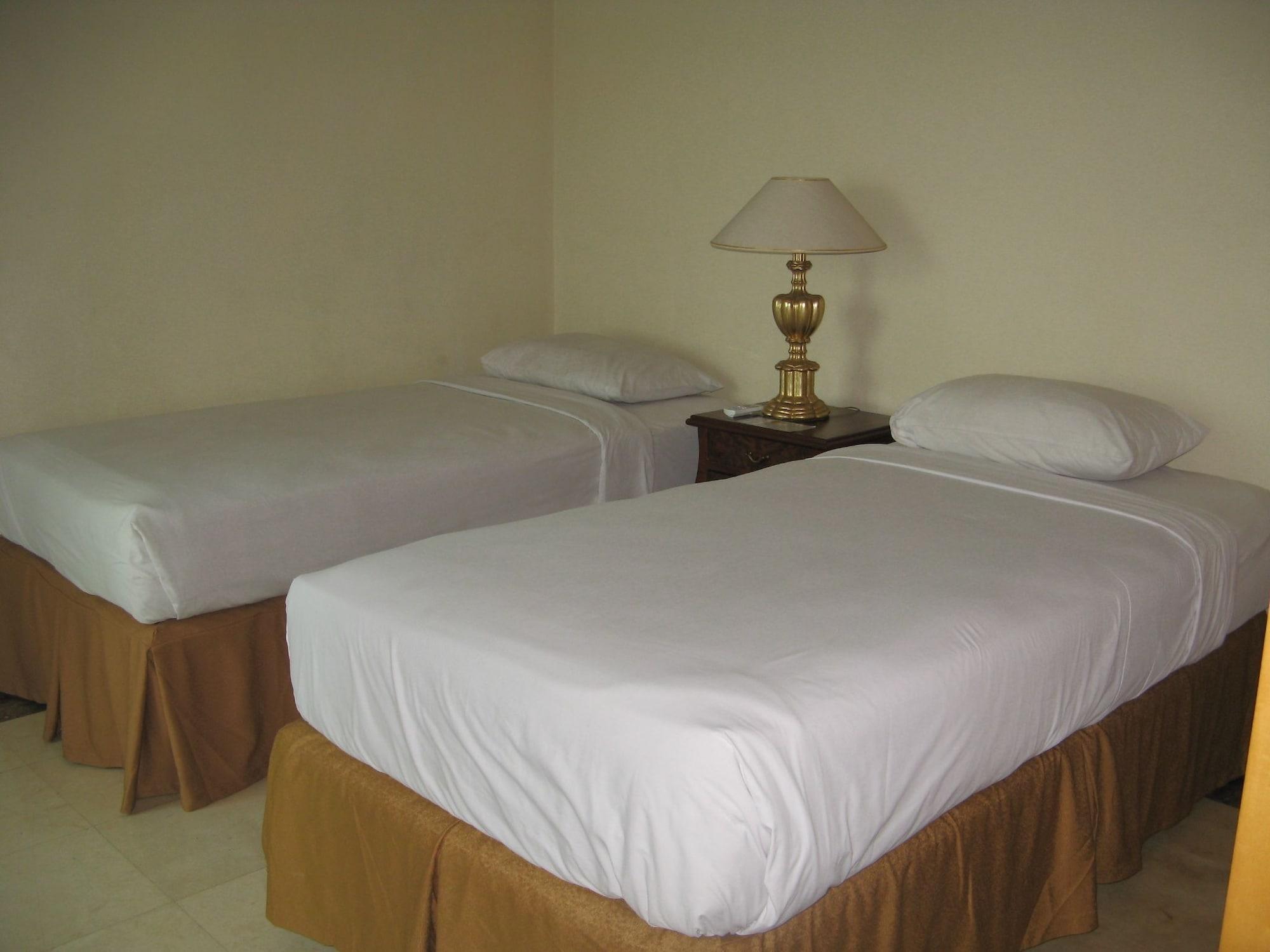 Batavia Hotel & Serviced Apartments Jakarta Jacarta Exterior foto