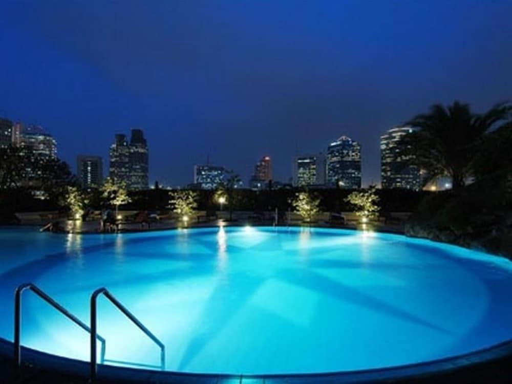 Batavia Hotel & Serviced Apartments Jakarta Jacarta Exterior foto