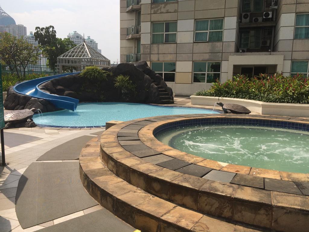 Batavia Hotel & Serviced Apartments Jakarta Jacarta Exterior foto