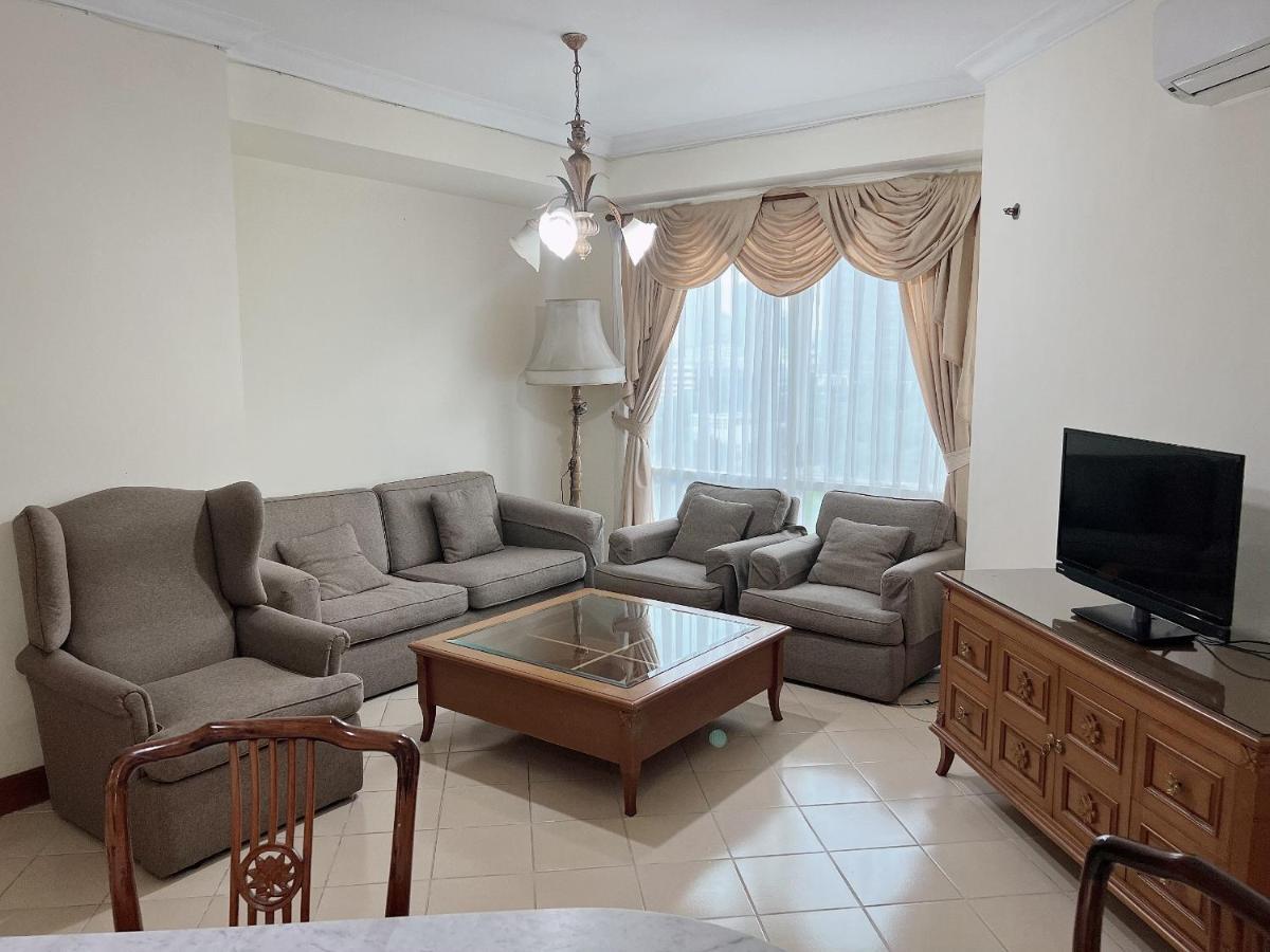 Batavia Hotel & Serviced Apartments Jakarta Jacarta Exterior foto