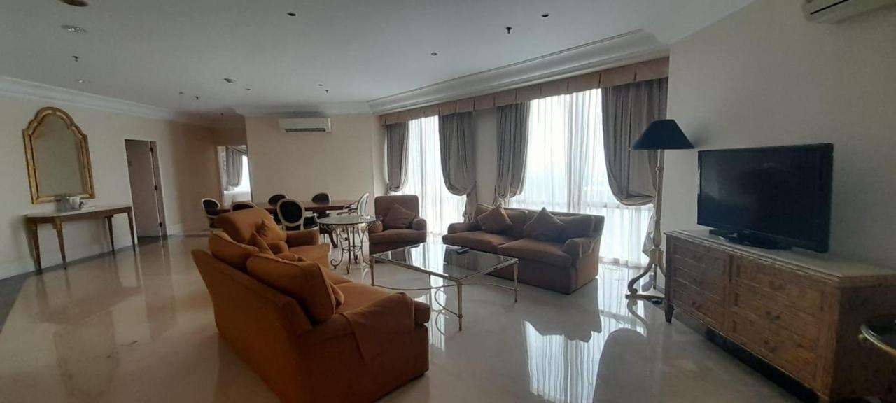 Batavia Hotel & Serviced Apartments Jakarta Jacarta Exterior foto