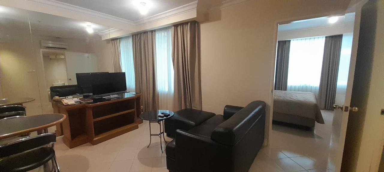 Batavia Hotel & Serviced Apartments Jakarta Jacarta Exterior foto