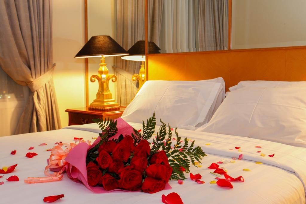 Batavia Hotel & Serviced Apartments Jakarta Jacarta Exterior foto