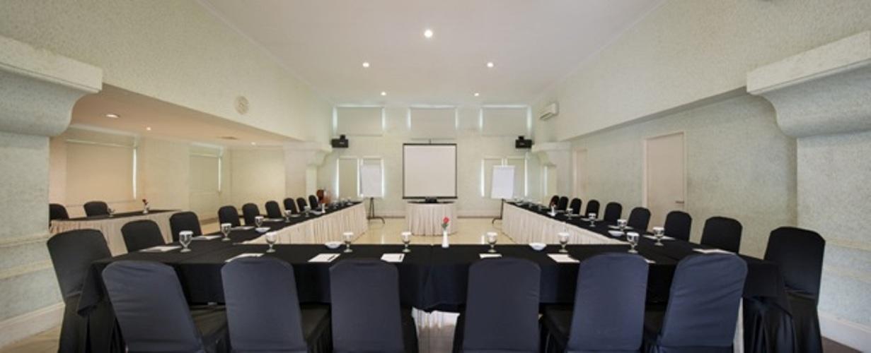 Batavia Hotel & Serviced Apartments Jakarta Jacarta Exterior foto